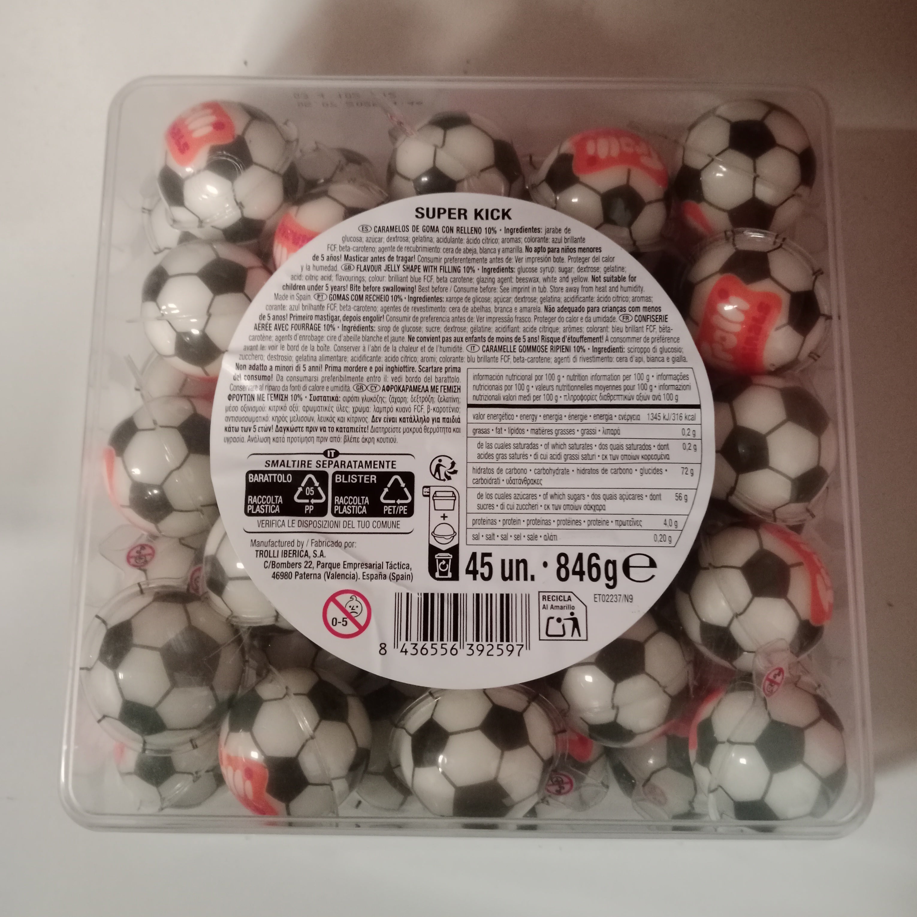 Super Kick Trolli | Pelotas de Fútbol Rellenas | Tarro Expositor 45 Unidades